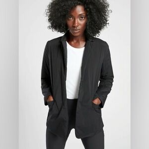 Athleta Black Evolution Puffer Blazer
